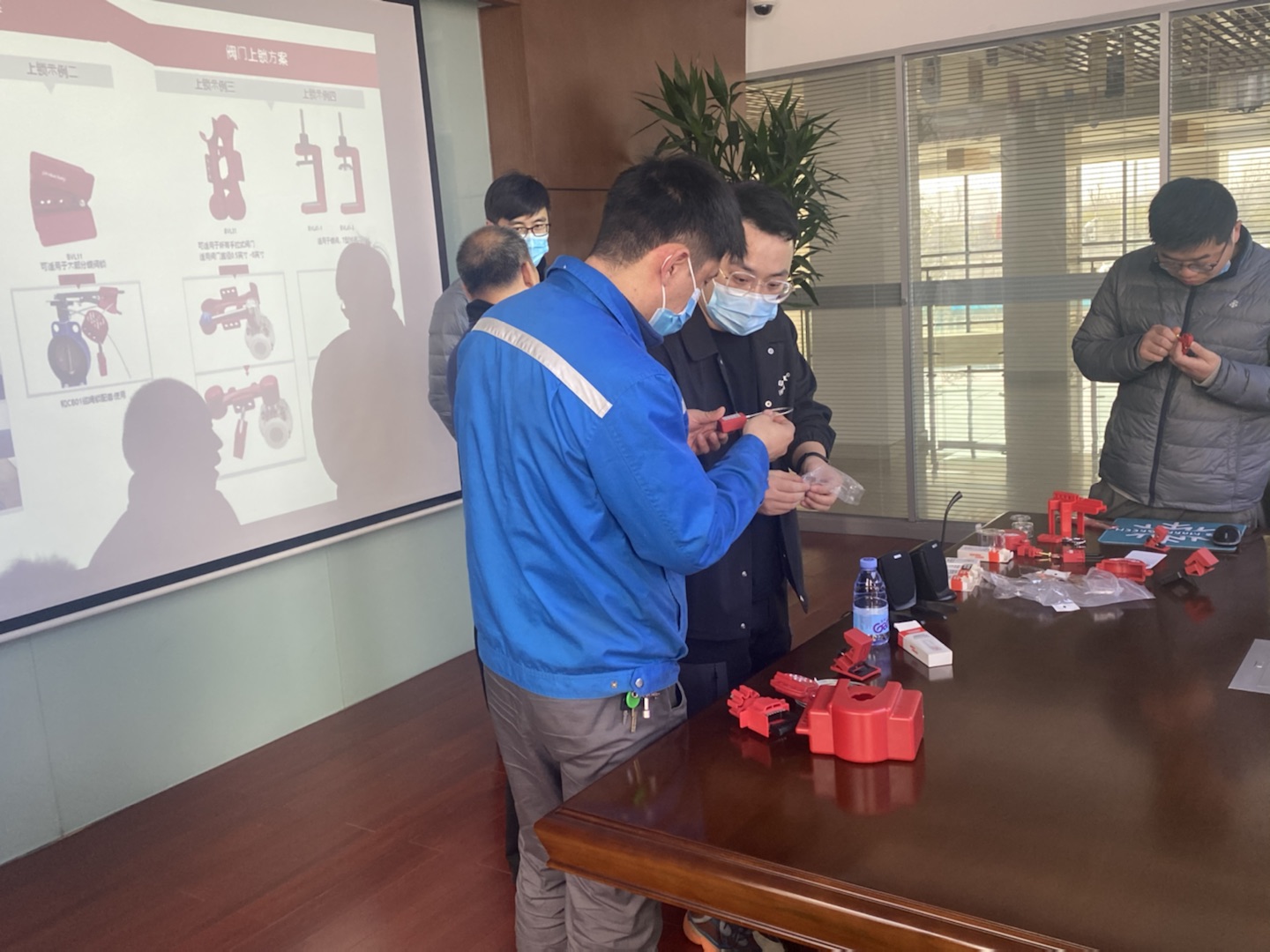 bba324ba-caf2-4594-bad2-6d23947f90a1.jpg